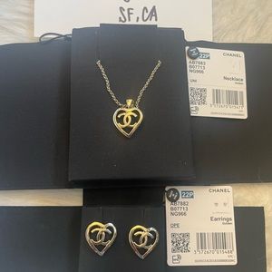 Authentic 22P heart necklace